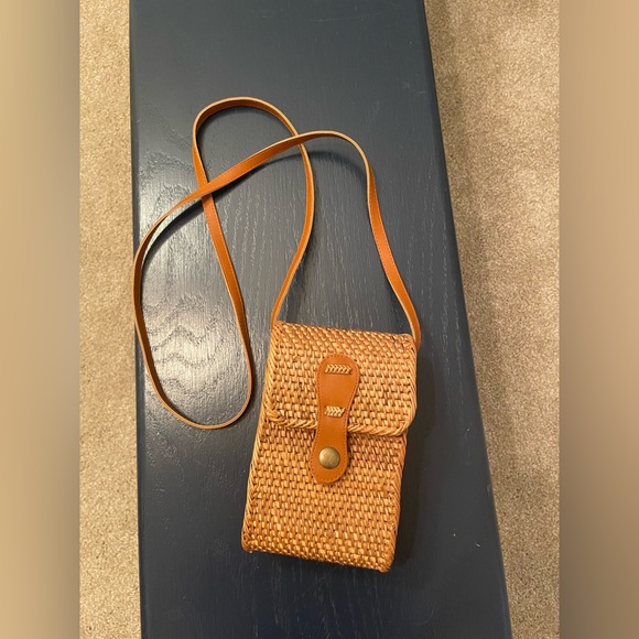 Handbags - Wicker Crossbody Bag small